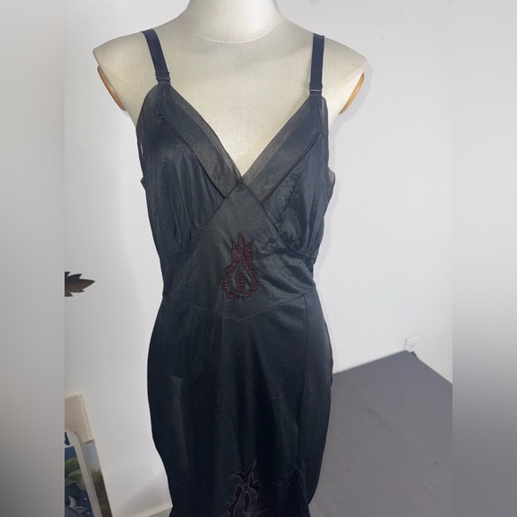 Art Deco Women’s Vintage Black Slip - Picture 2 of 7